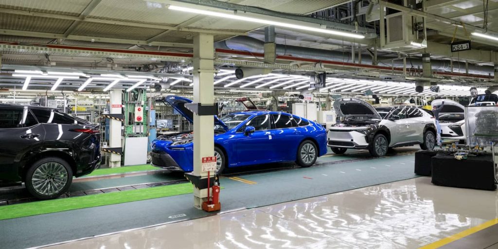 Toyota-EV-linha-de-produção
