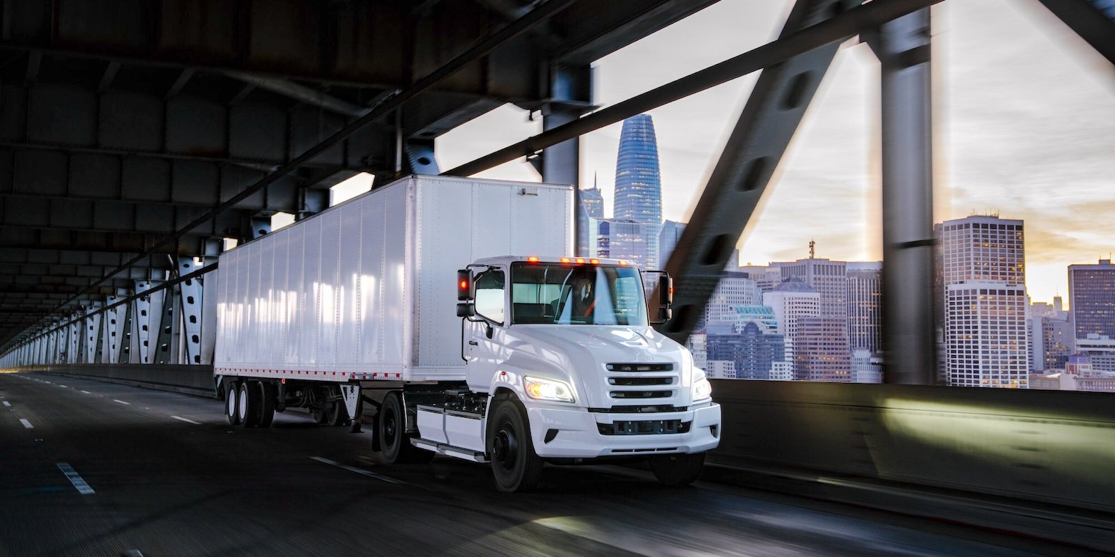 HINO TRUCKS ANUNCIA ACORDO DE DISTRIBUIÇÃO EXCLUSIVA PARA TERN TRUCKS
