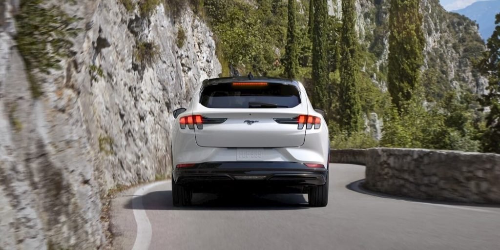Ford-baixo-custo-EV-Rivian