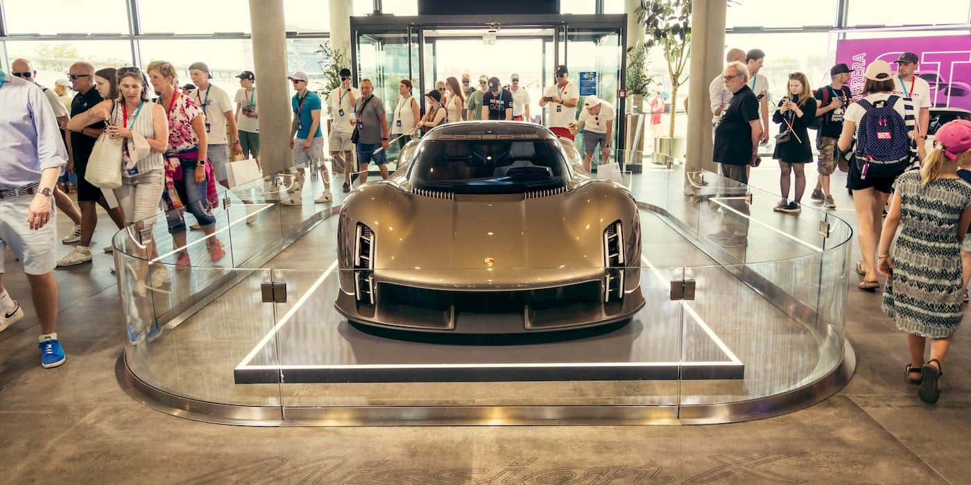 Porsche-Mission-X-hipercarro-elétrico
