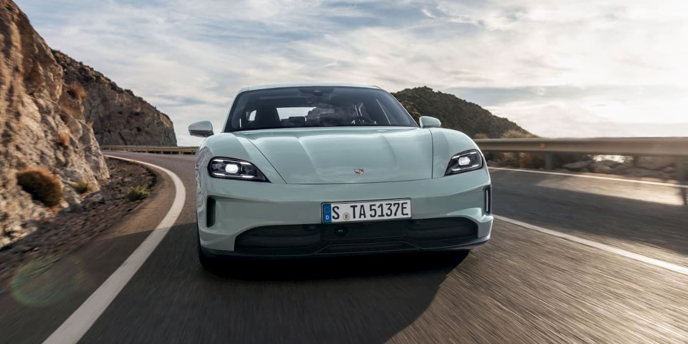 Porsche-Taycan-saída