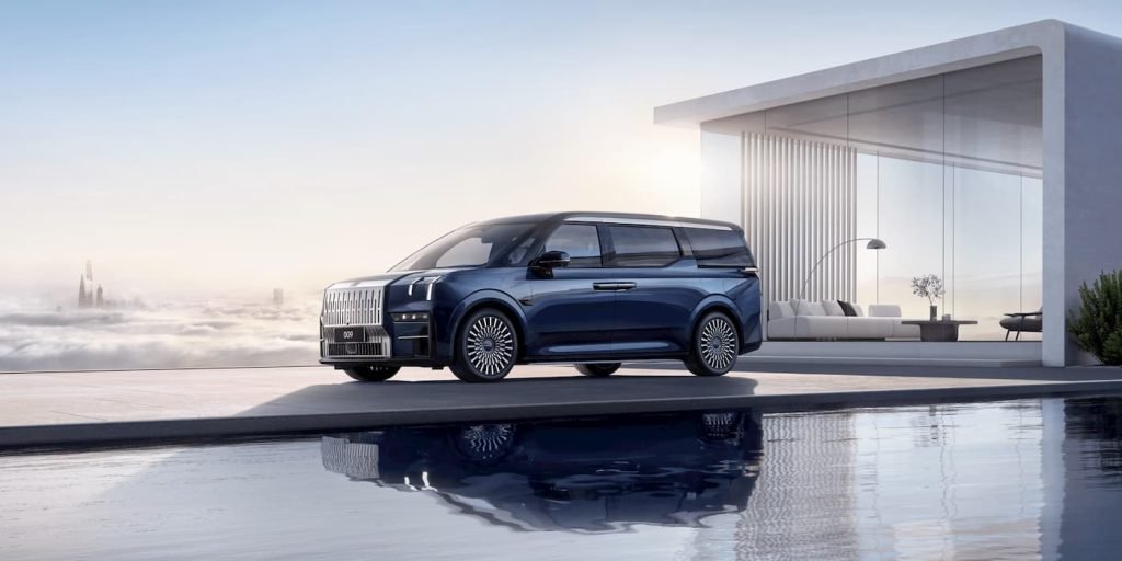 Volvo-primeira-minivan-elétrica