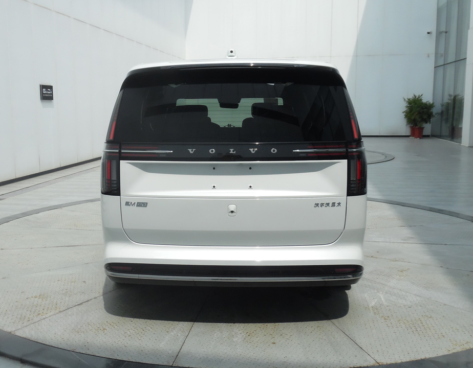 Imagens do Volvo-EM90