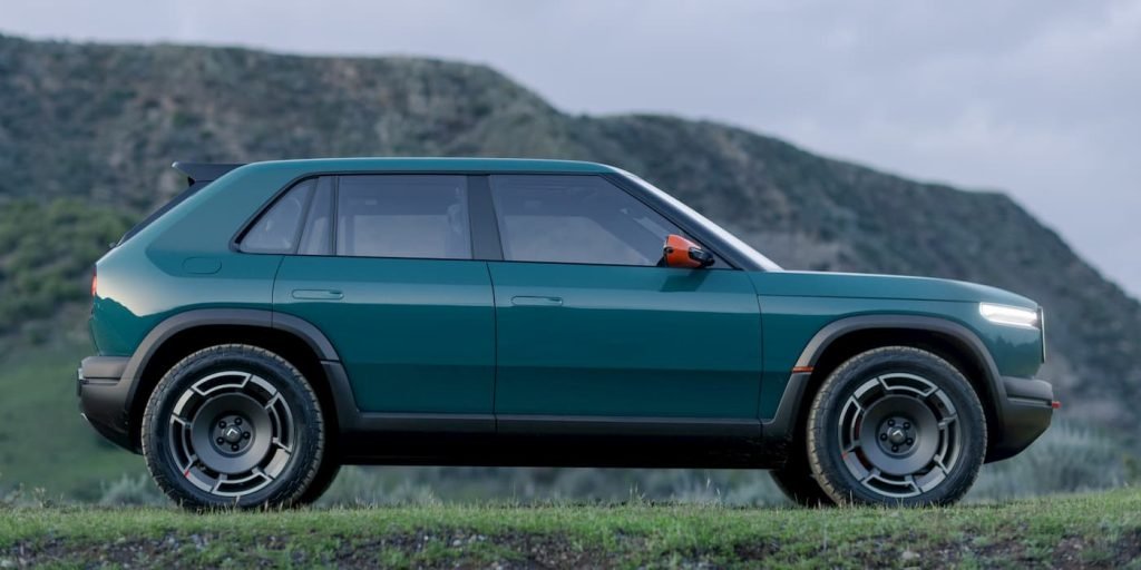 Design Rivian-R3X