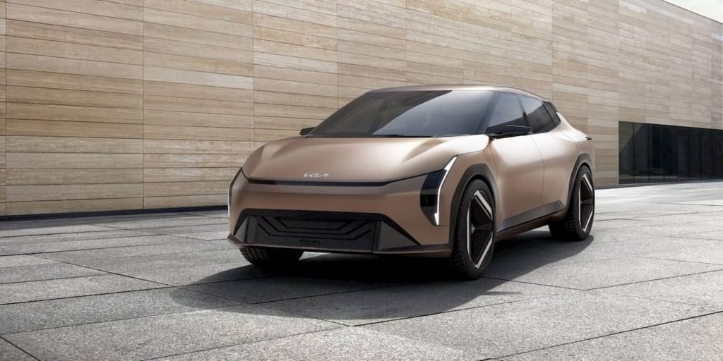 Kia-atrasando-EV4
