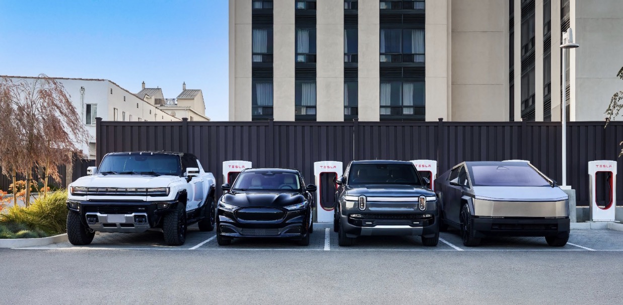 Supercharger Tesla para todos os heróis