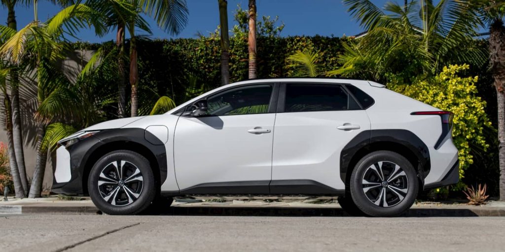 SUVs elétricos com atraso da Toyota