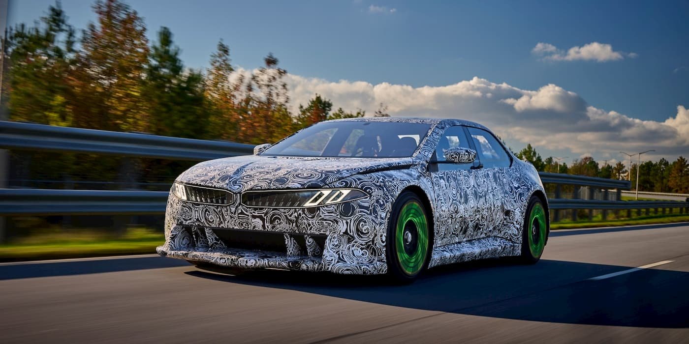 BMW-HEART-O-AJOY-EV