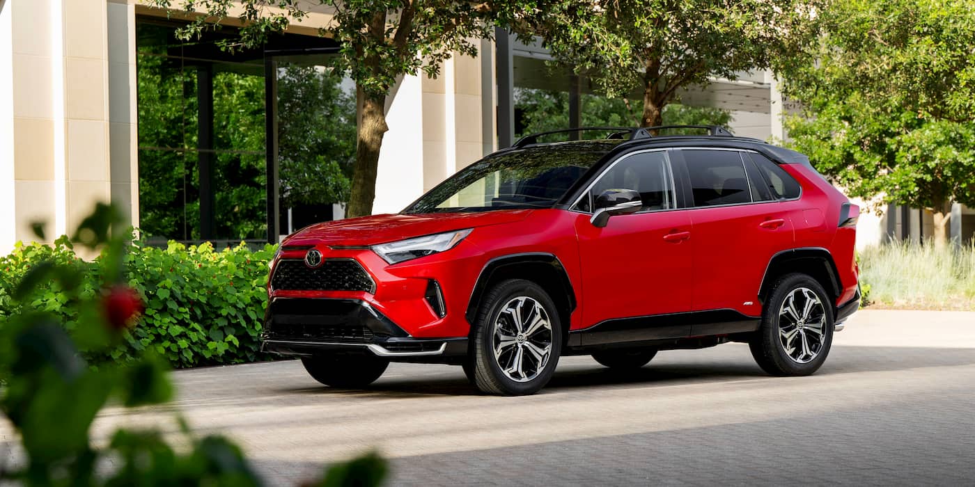 Toyota-Eletric-RAV4-EV