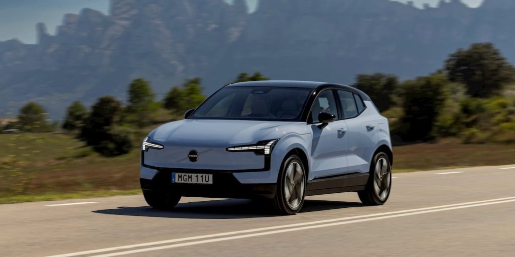Volvo-ex30-top-selling-EV