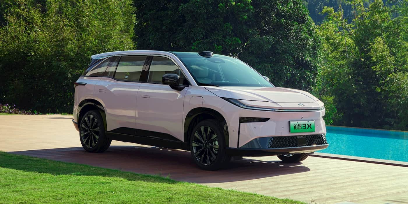 Toyota-BZ3x-SUV-Ordens