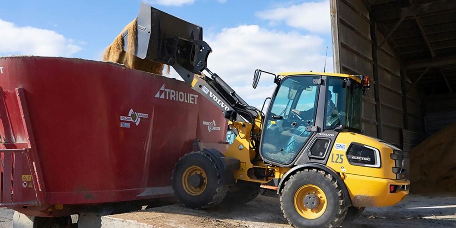 Fazenda gera biogás para poder Volvo Electric Compact Loader