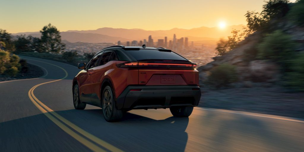 TOYOTA-C-HR-EV-US