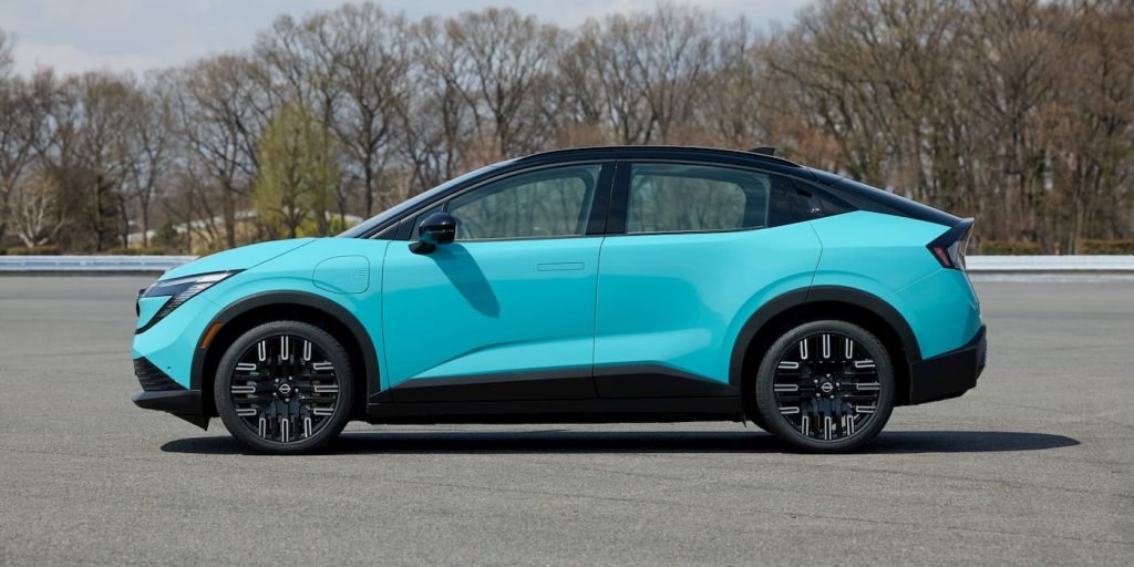 Nissan-Leaf-EV-Shop