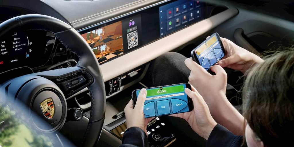 2026-Porsche-Macan-EV-Gaming