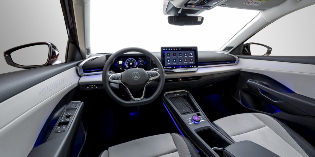 Volkswagen-New-T-Roc-Interior